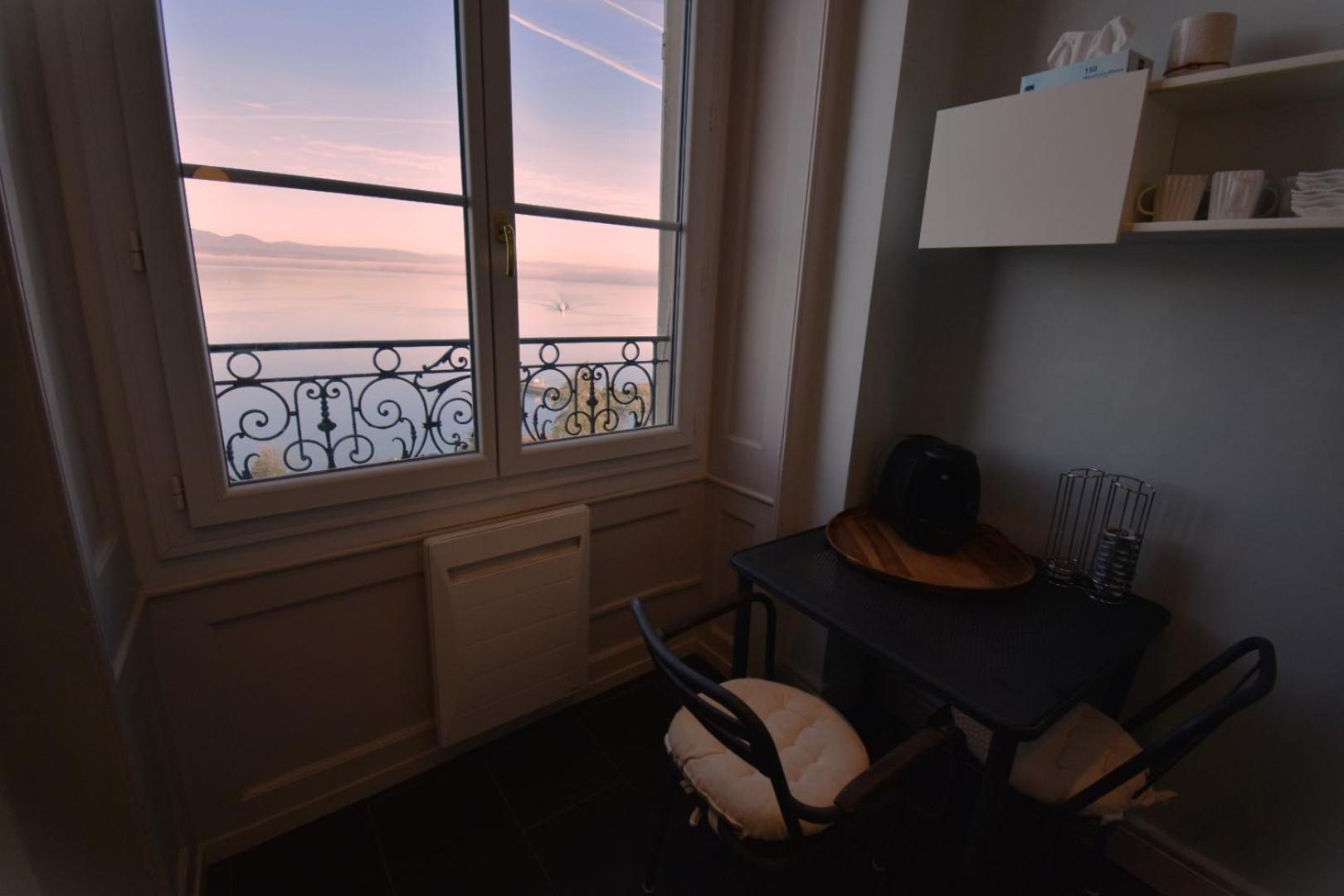 Appartement Avec Vue 180 Sur Le Lac Leman Thonon-les-Bains Exteriér fotografie